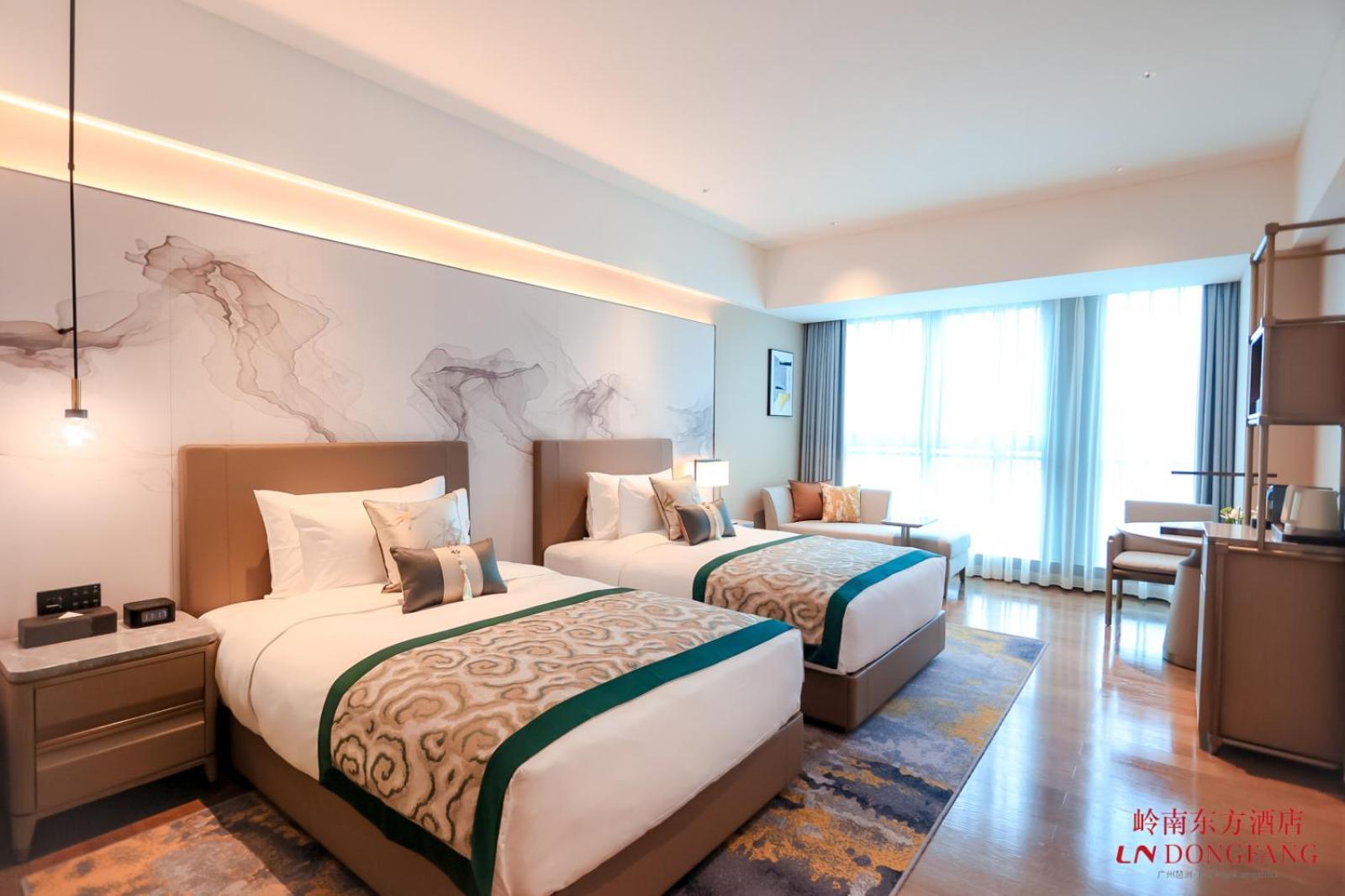 Guangzhou Pazhou Ln Dongfang Hotel Екстериор снимка
