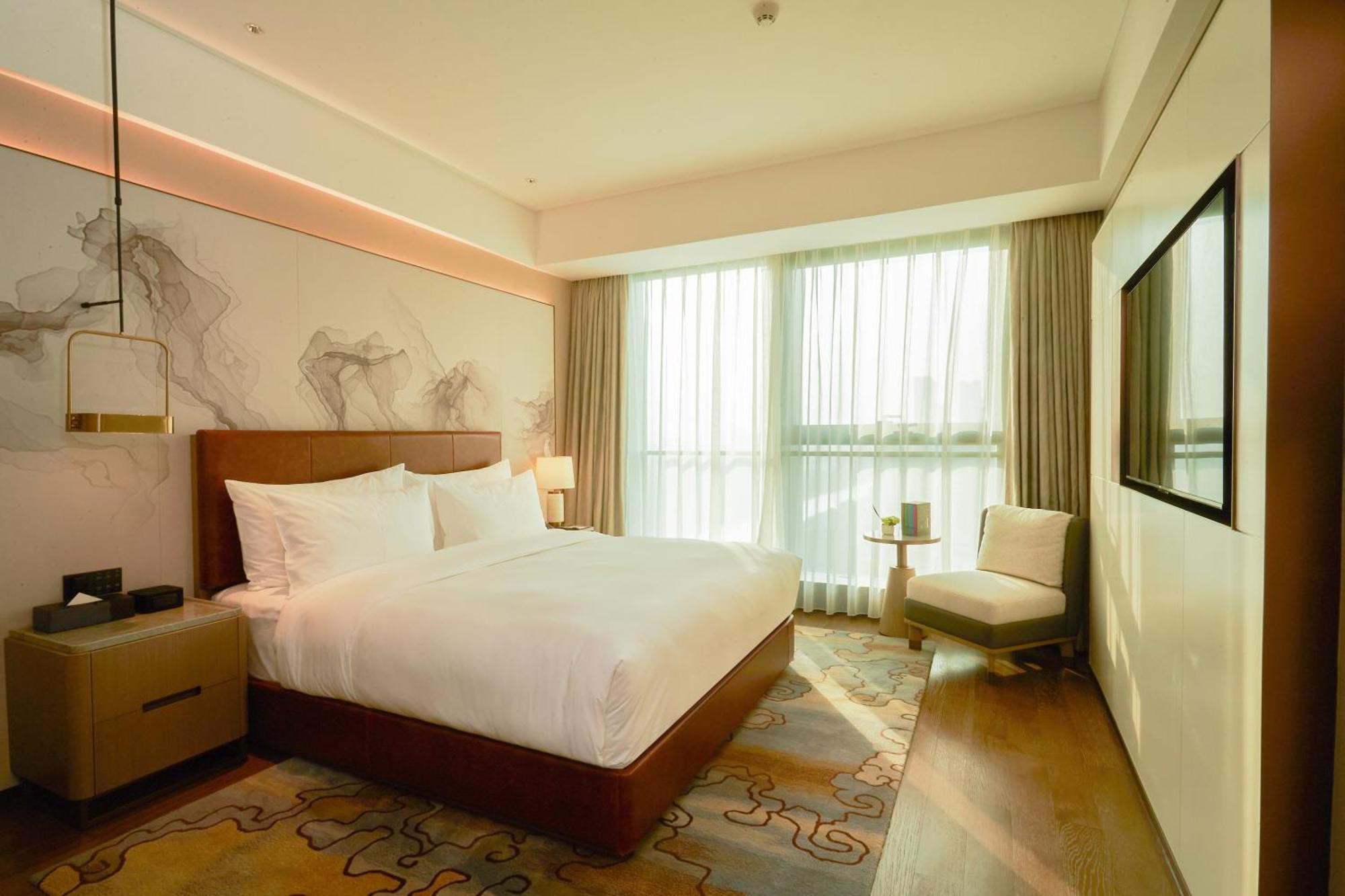 Guangzhou Pazhou Ln Dongfang Hotel Екстериор снимка