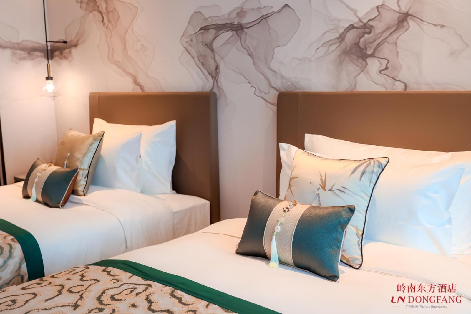 Guangzhou Pazhou Ln Dongfang Hotel Екстериор снимка