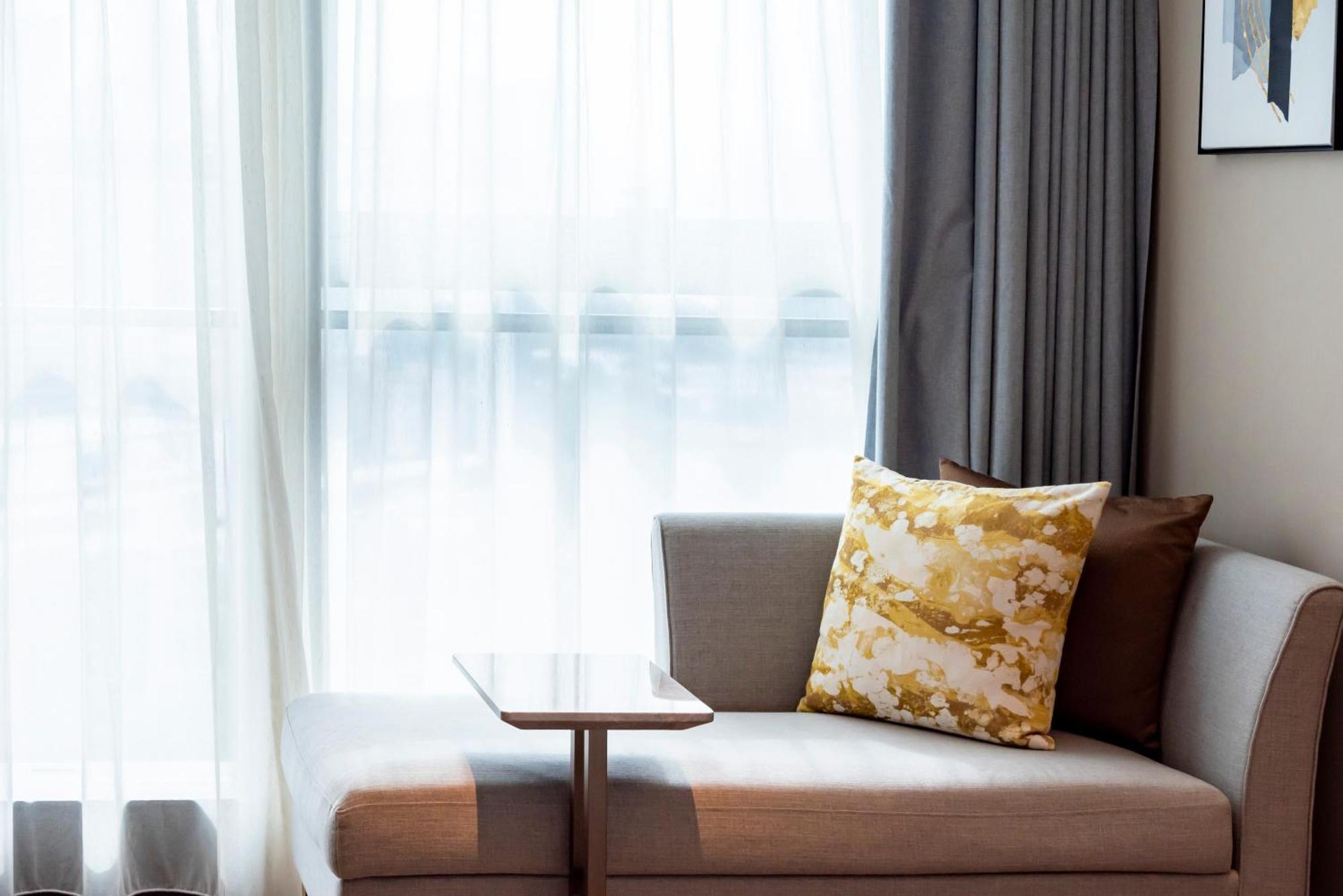 Guangzhou Pazhou Ln Dongfang Hotel Екстериор снимка